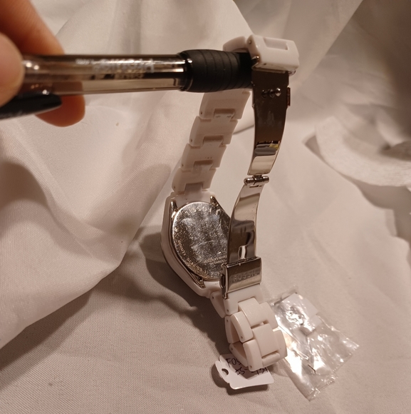 Ladies Fossil ES2439 watch - Picture 7 of 7